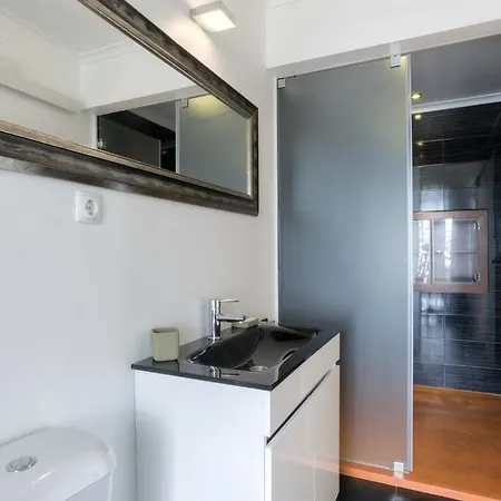 Bmyguest - Castelo Stylish Flat 아파트 리스본